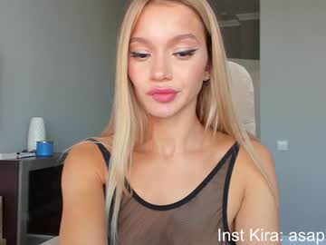 girl
        honeybae3 cam image #1862336