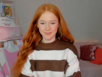 girl
        madeline_jackson cam image #1989698