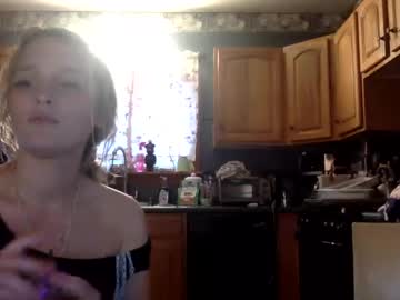 couple
        kittyndaddy757458 cam image #4658775