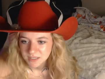 girl
        carolinecowgirl cam image #6721253