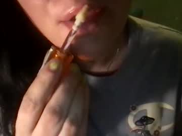 girl
        420fairy666 cam image #3957212