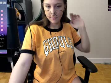 girl
        alexa_dream cam image #716201