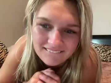 girl Cam Girls Masturbating With Dildos On Chaturbate with heyyitsabby4333