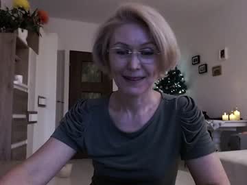 girl
        jasmin18v cam image #3262699