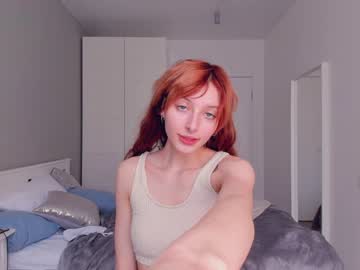 girl
        jennifer_ewans cam image #1546912