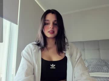 girl
        yourfreakygirl cam image #4779113