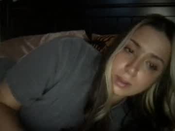 girl
        josiekxoxo cam image #2234561