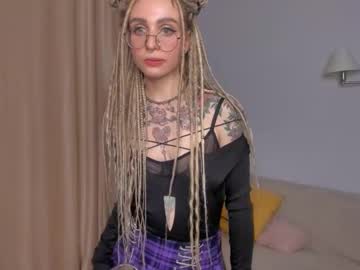 girl
        anabelmoons cam image #6268886