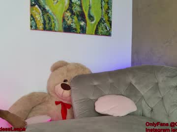 girl
        lenna_godess cam image #5007430