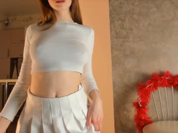 girl
        cindyhips cam image #758824
