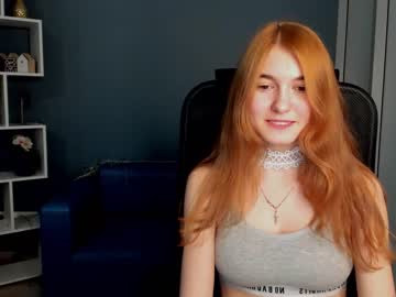 girl
        bettymango cam image #1041207