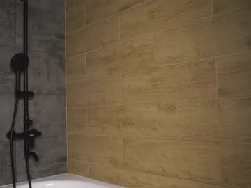 girl
        tinabredley cam image #3350811