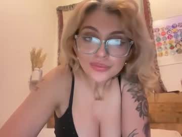 girl
        miavenomxxx cam image #6339688