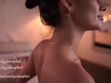 girl
        emiilycampbell cam image #5062506