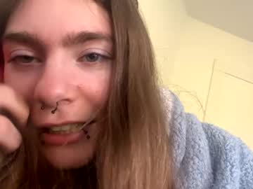 girl
        emostonerkitty cam image #5520383
