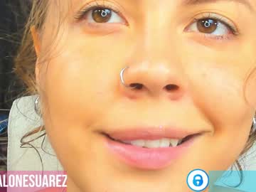 girl
        daily_stories cam image #2213504