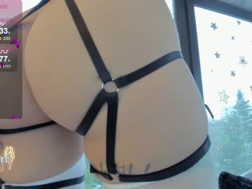 girl
        sassyt33n cam image #3032154