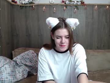 girl
        _alicewonder_ cam image #864907