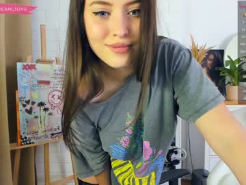 girl
        elenalooove cam image #1139527