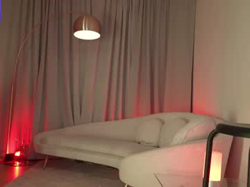 girl
        anniehillofficial_ cam image #4600161