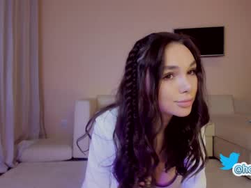 girl
        hollyextra cam image #211079