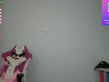 girl
        veronikavonk cam image #1908327