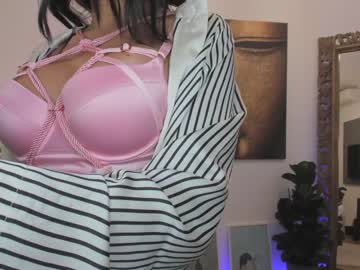 girl
        sensualbettty cam image #88366