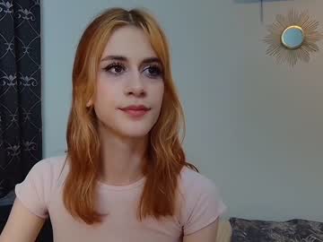 girl
        sweetpornface cam image #2369657