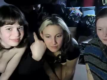 girl
        indigomarx cam image #6292833