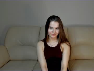girl
        evadebray cam image #1721414