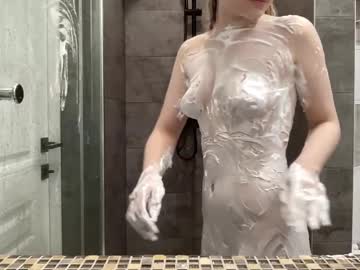 girl
        elsa_jeanie cam image #6559291