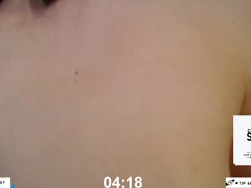 girl
        oooops__ cam image #6072010