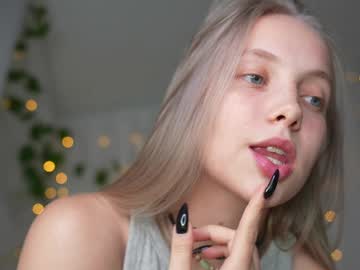 girl
        appr0ved cam image #5304734