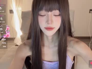 girl
        sunflowerbbb cam image #5492232
