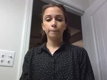 girl
        lexiii17 cam image #231077