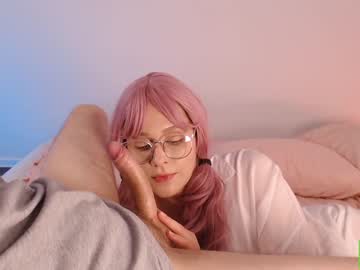 girl
        amycream cam image #686576