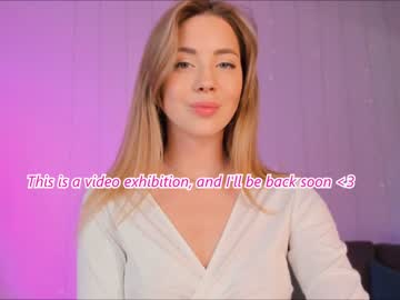girl
        emmi_rosee cam image #4152628