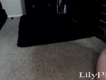 girl
        lilypixel cam image #1715675