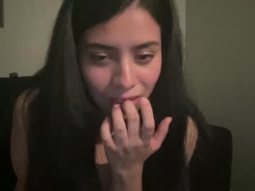 girl
        jjassminee cam image #2162260