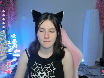 girl
        raiden_maid cam image #5016508