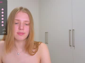 girl
        hichatur cam image #3147089