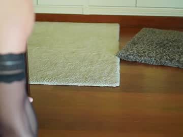 girl
        katyerave cam image #2851732