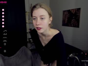 girl
        sandywillis cam image #578432