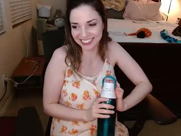 girl
        thekittykatbar cam image #2291248