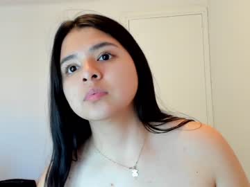 girl
        luciana_bby cam image #1086515