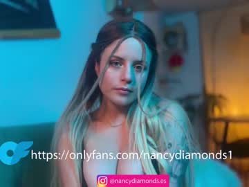 girl
        nancydiamonds cam image #1677950