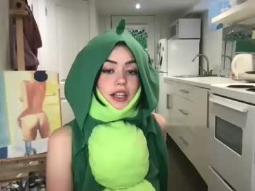 girl
        littlesugarpea cam image #2158943