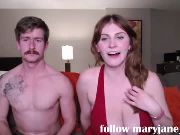 couple
        ryanrailer cam image #911236