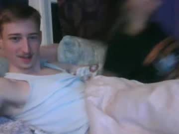 couple
        18str8igcock cam image #4774712