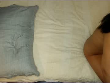 girl
        loonyko cam image #322985